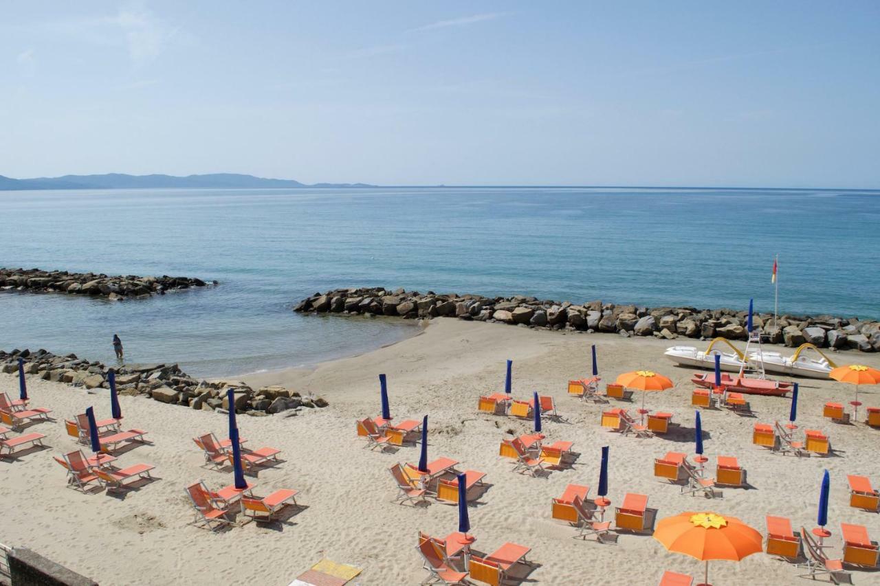 Suites Pratoranieri Beach Follonica Eksteriør bilde